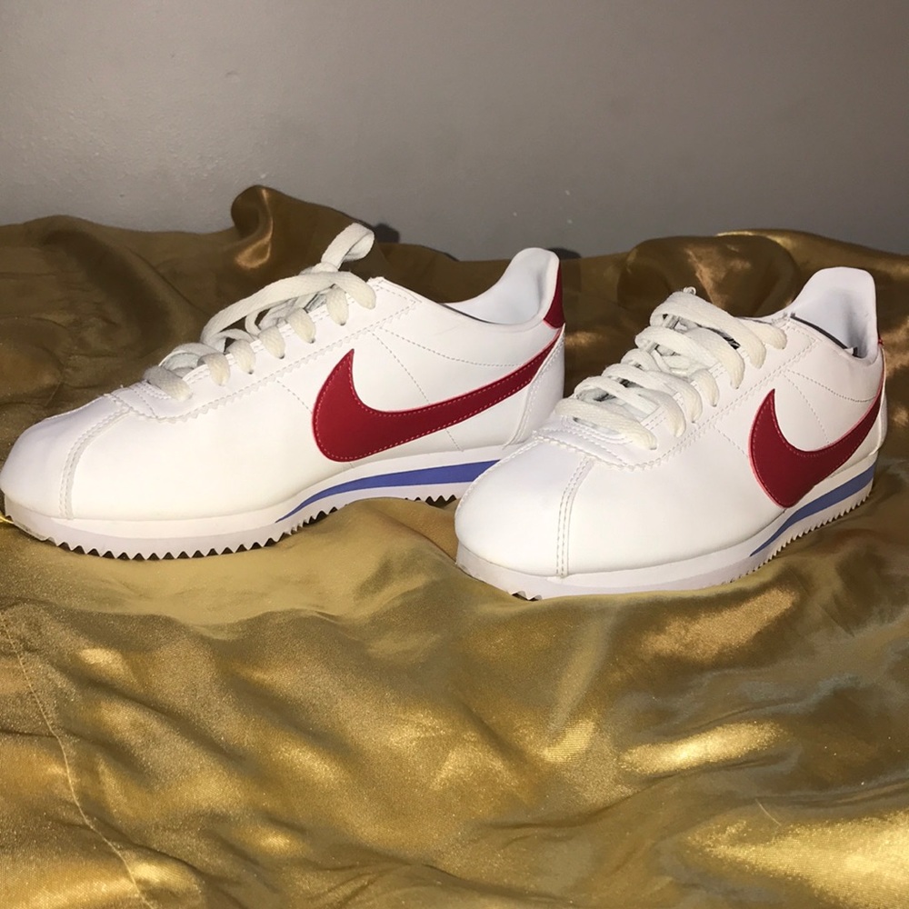 CLASSIC NIKE CORTEZ!